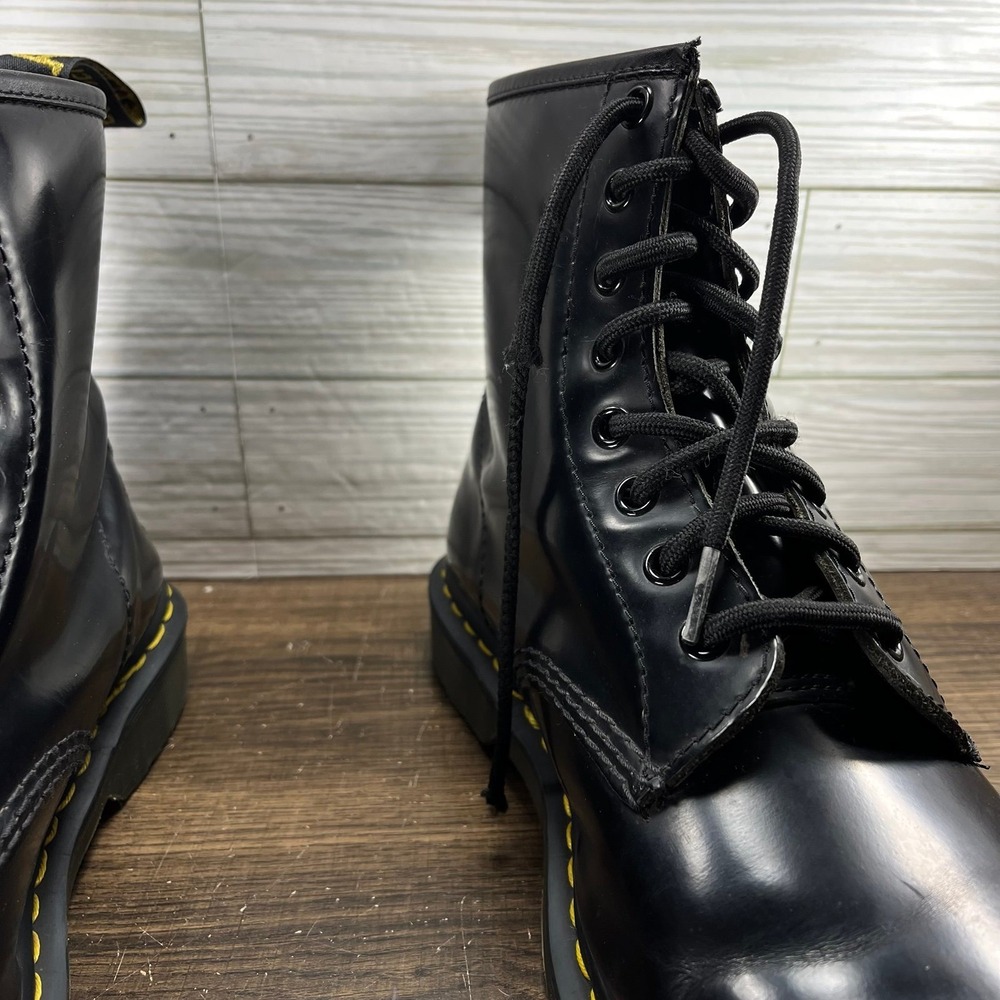 Dr. Martens 1460 8 Eye Black Boots - M 9 - W 10 - Picture 7 of 11